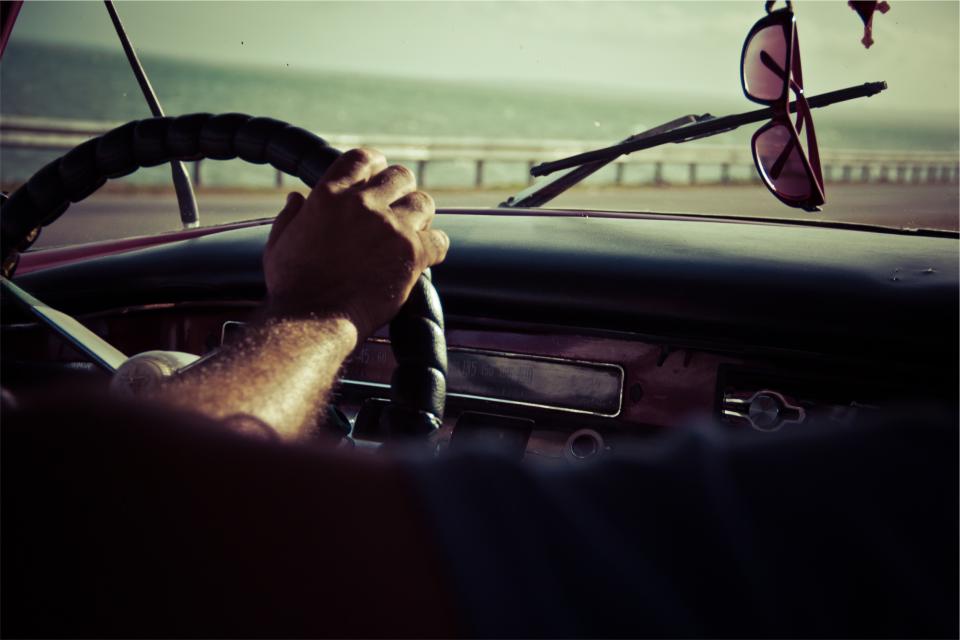 windshield sunglasses steeringwheel hand driving dash car 