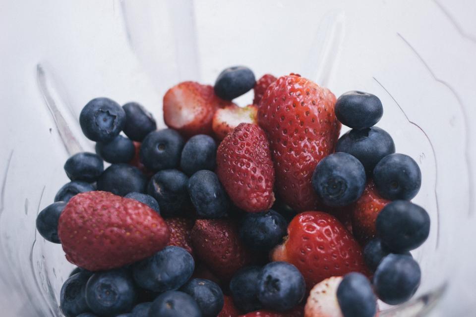 strawberry strawberries Healthy fruits blueberry blueberries 