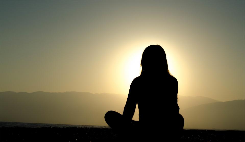 woman sunset sky silhouette shadow people meditating girl dusk 
