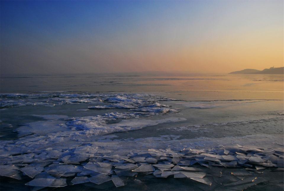 water sunset lake ice frozen freezing dusk 