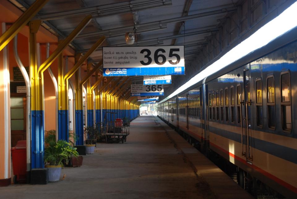 train, station, travel, trasnportation