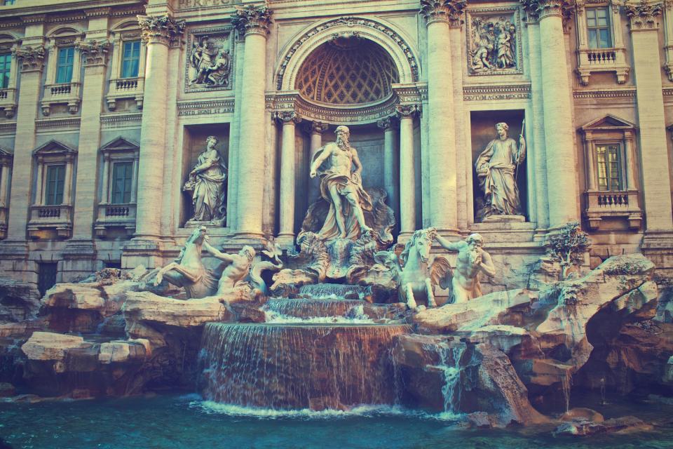 water TreviFountain statues sculptures Rome Italy history art architecture 