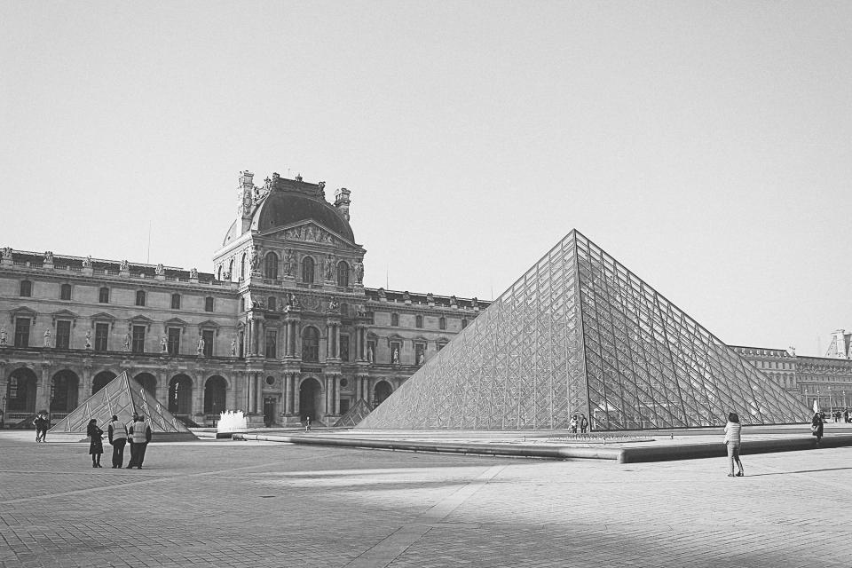 tourists TheLouvre people Paris gallery france buildings blackandwhite art architecture 