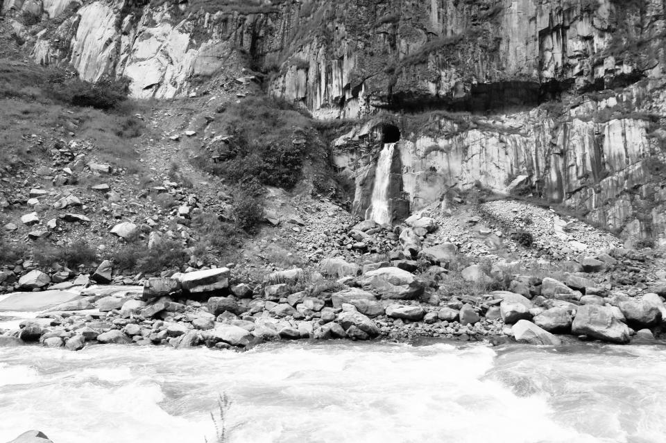 Hydroelectronica, Peru, river, rapids, water, rocks, cliffs, nature, black and white