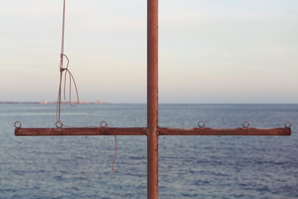 water sea sail rope pipe cross 