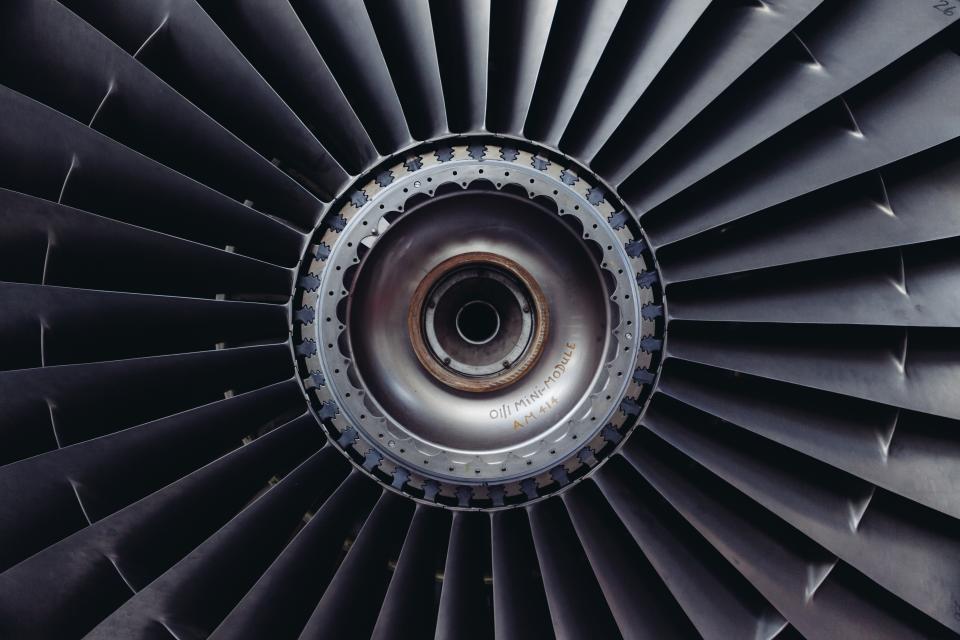turbofan engine airplane 