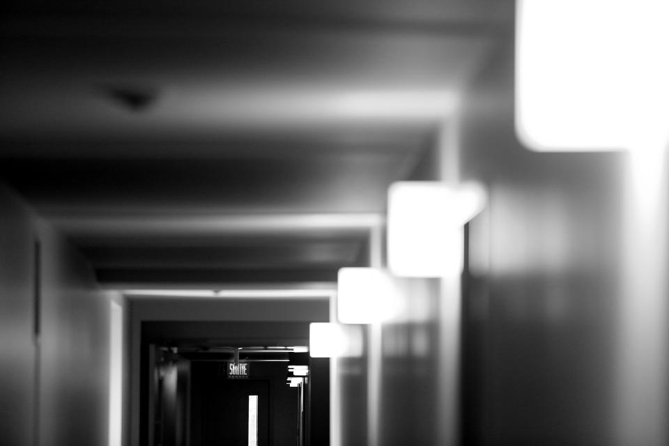 walls sortie lights hallway exit door corridor blackandwhite 