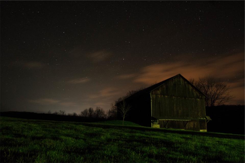 stars sky rural night grass fields dark country barn 