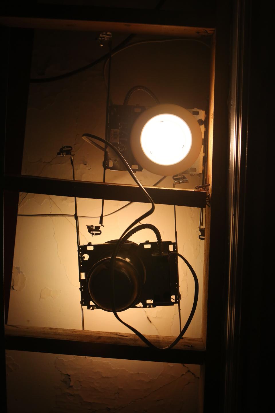 vintage photoshoot parts lights lighting equipment camera 