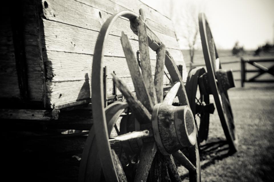 wheels wagon farm blackandwhite 