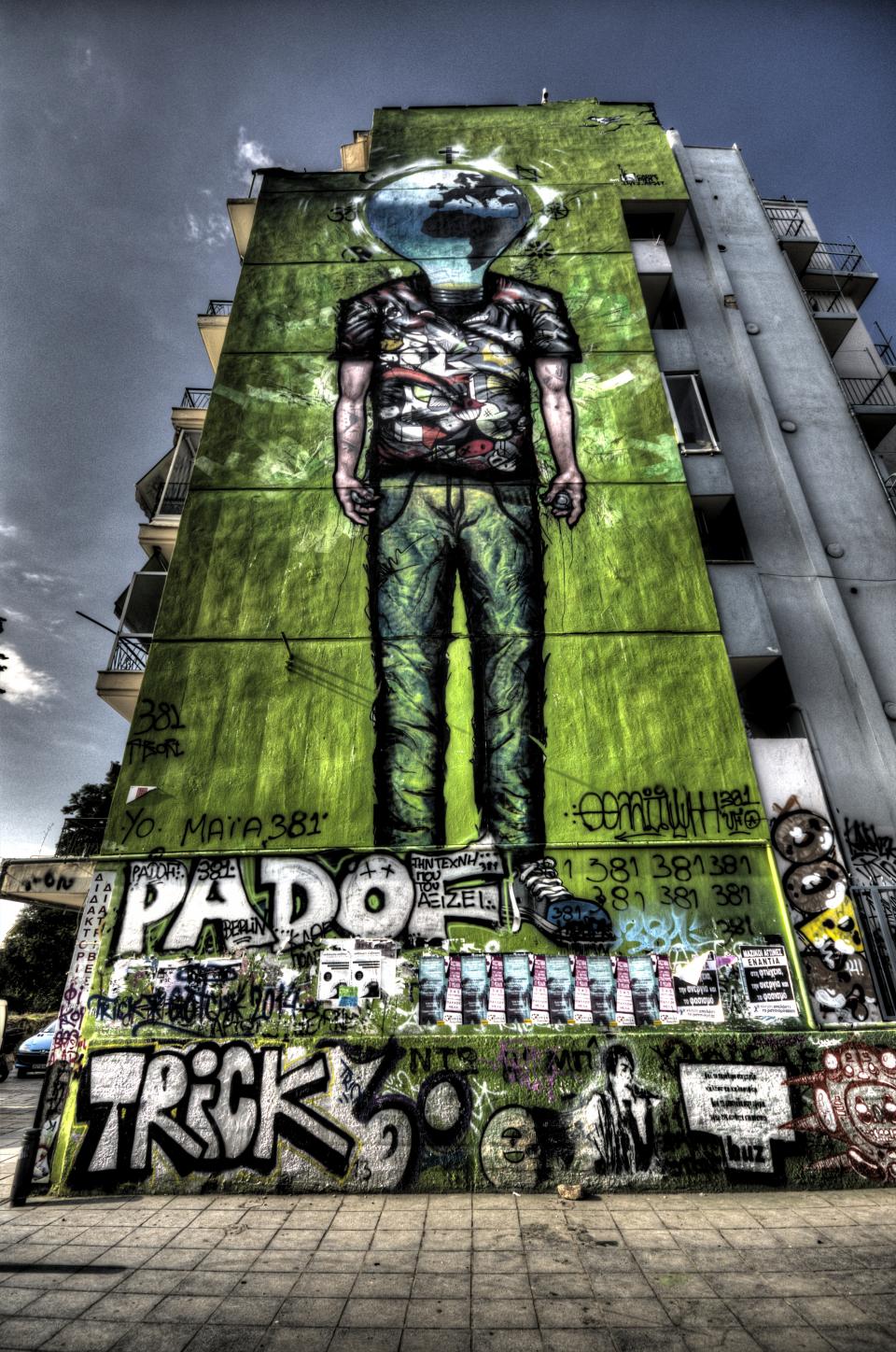 wall urban spraypaint mural highrise graffiti building architecture 