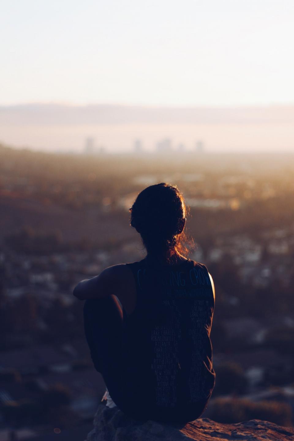 woman view sunset sky silhouette shadow lookout girl dark city back 