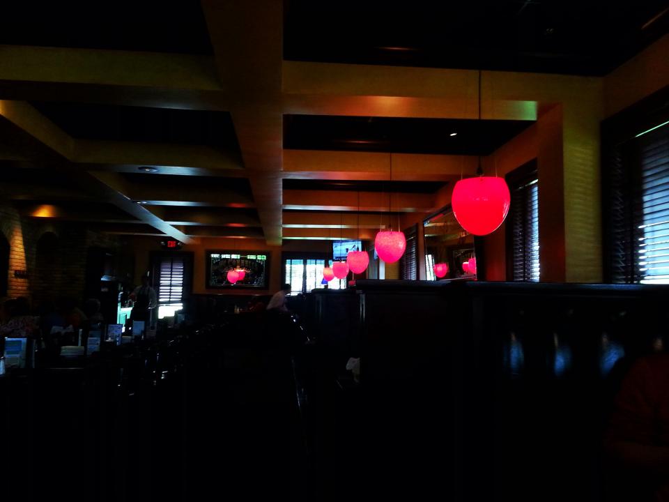 restaurant, tables, chairs, lights, bar