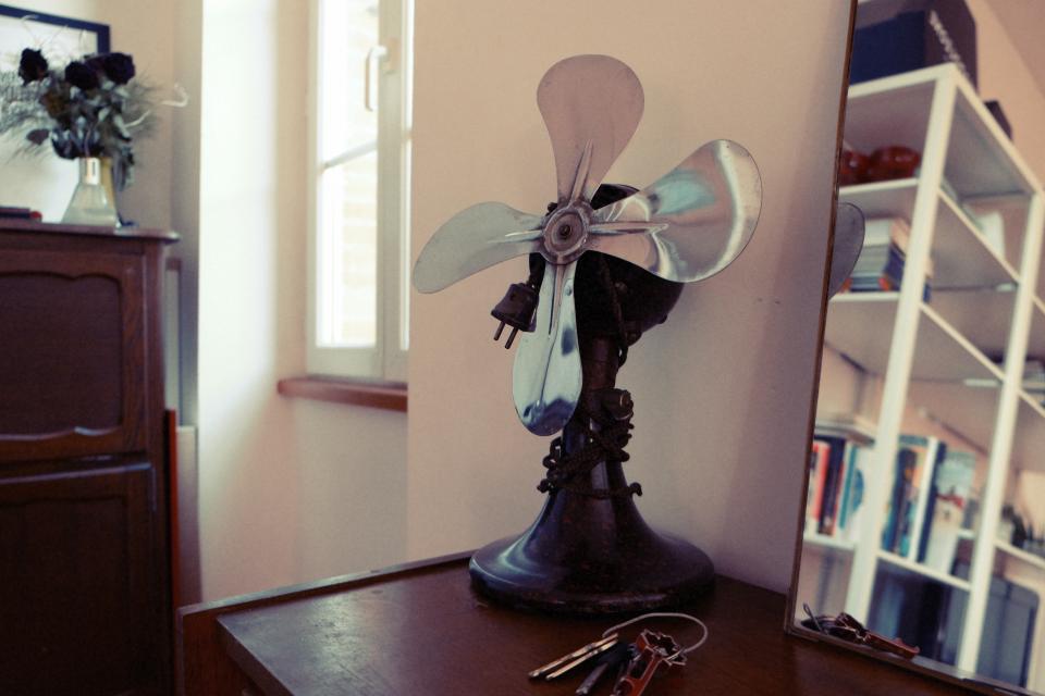 mirror keys indoors house fan 