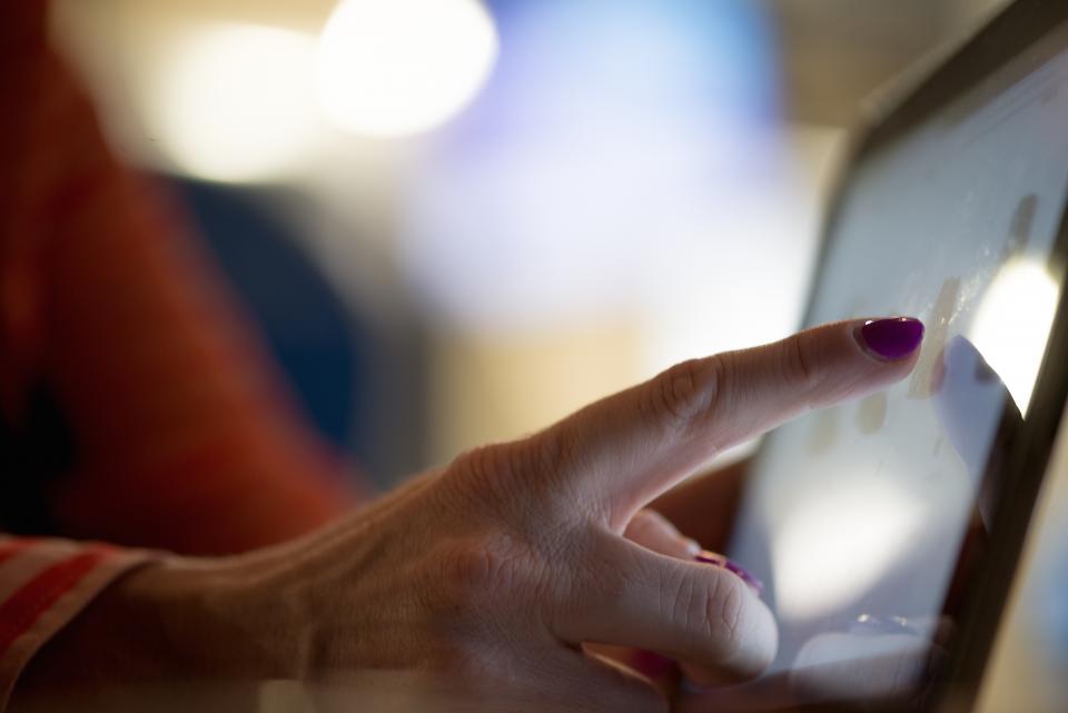 hand, nail, pointing, fingers, screen, ipad, tablet, charts, nail polish 