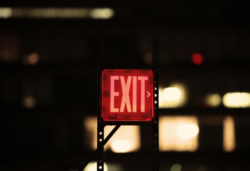 sign lights exit 