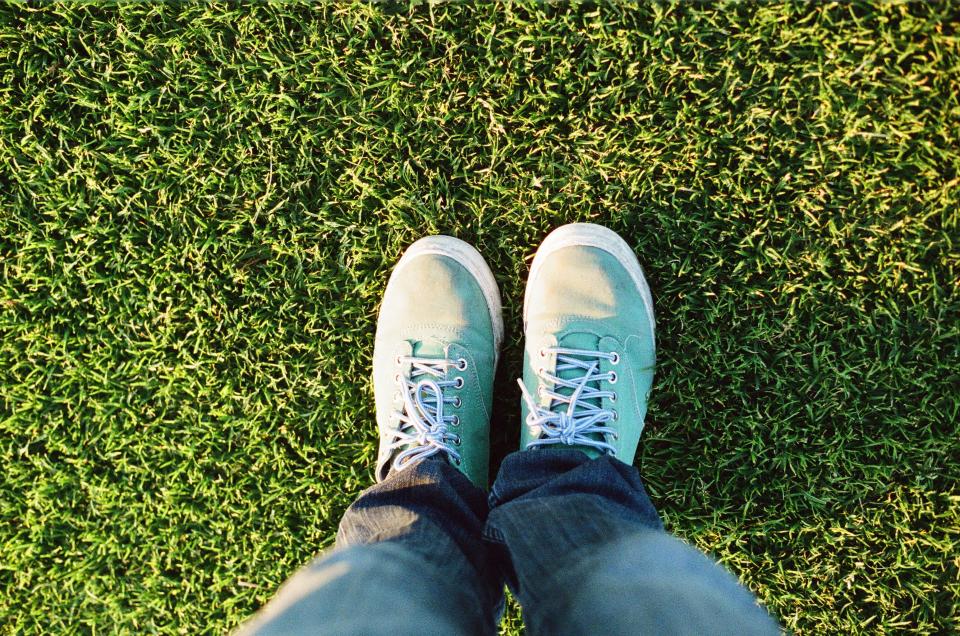 turquoise sneakers shoes pants laces jeans grass feet 