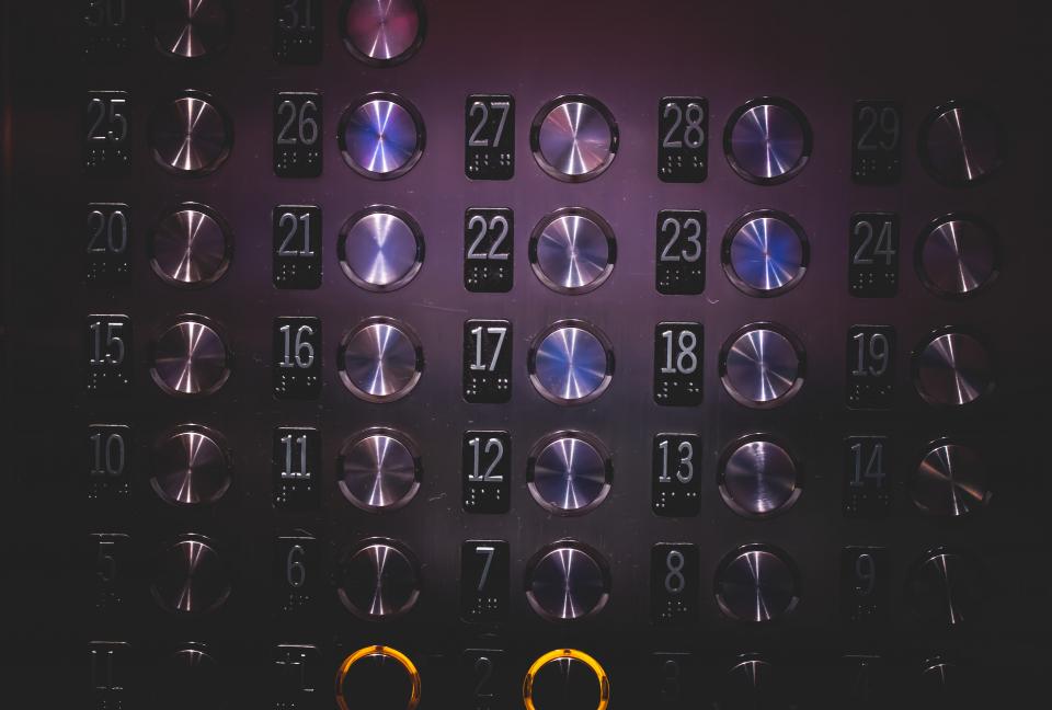 numbers elevator buttons 
