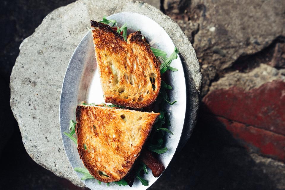 food, sandwich, bread, lettuce, healthy, lunch, plate