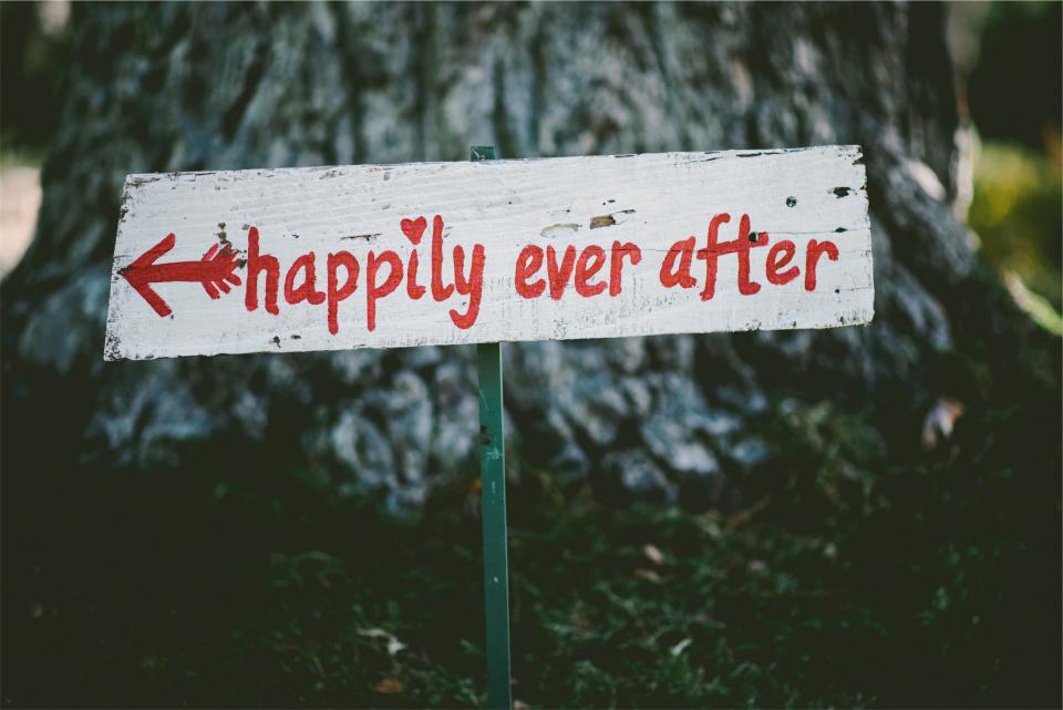 sign married marriage love happy 