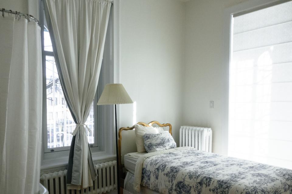 bedroom, bed, decor, curtains, white
