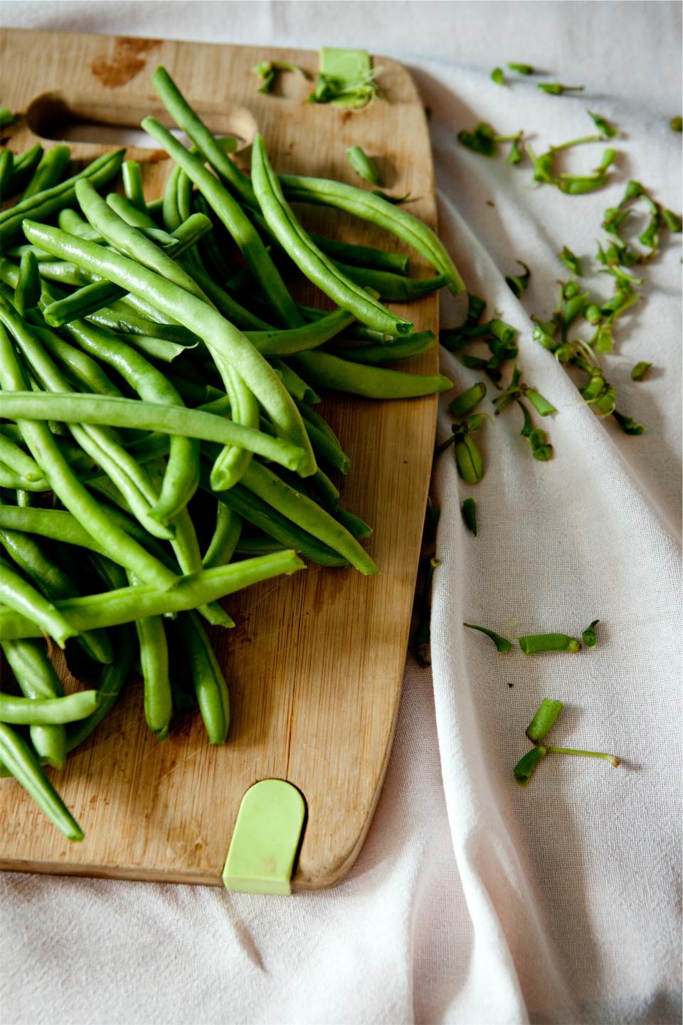 vegetables Healthy green food cuttingboard beans 