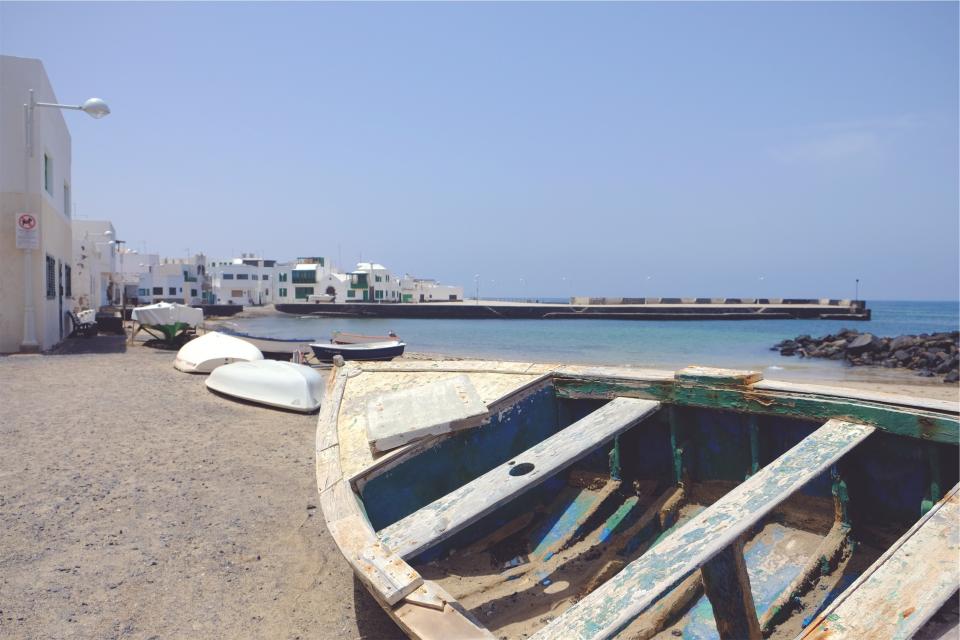 boats, dock, sand, coast, town, buildings