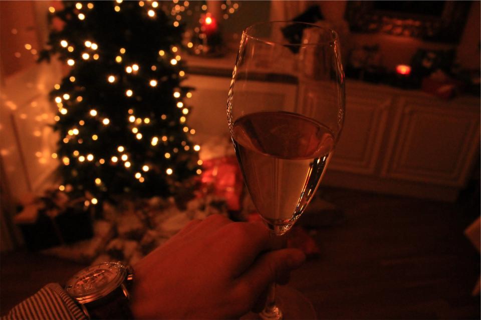 wine watch presents lights glass christmastree 