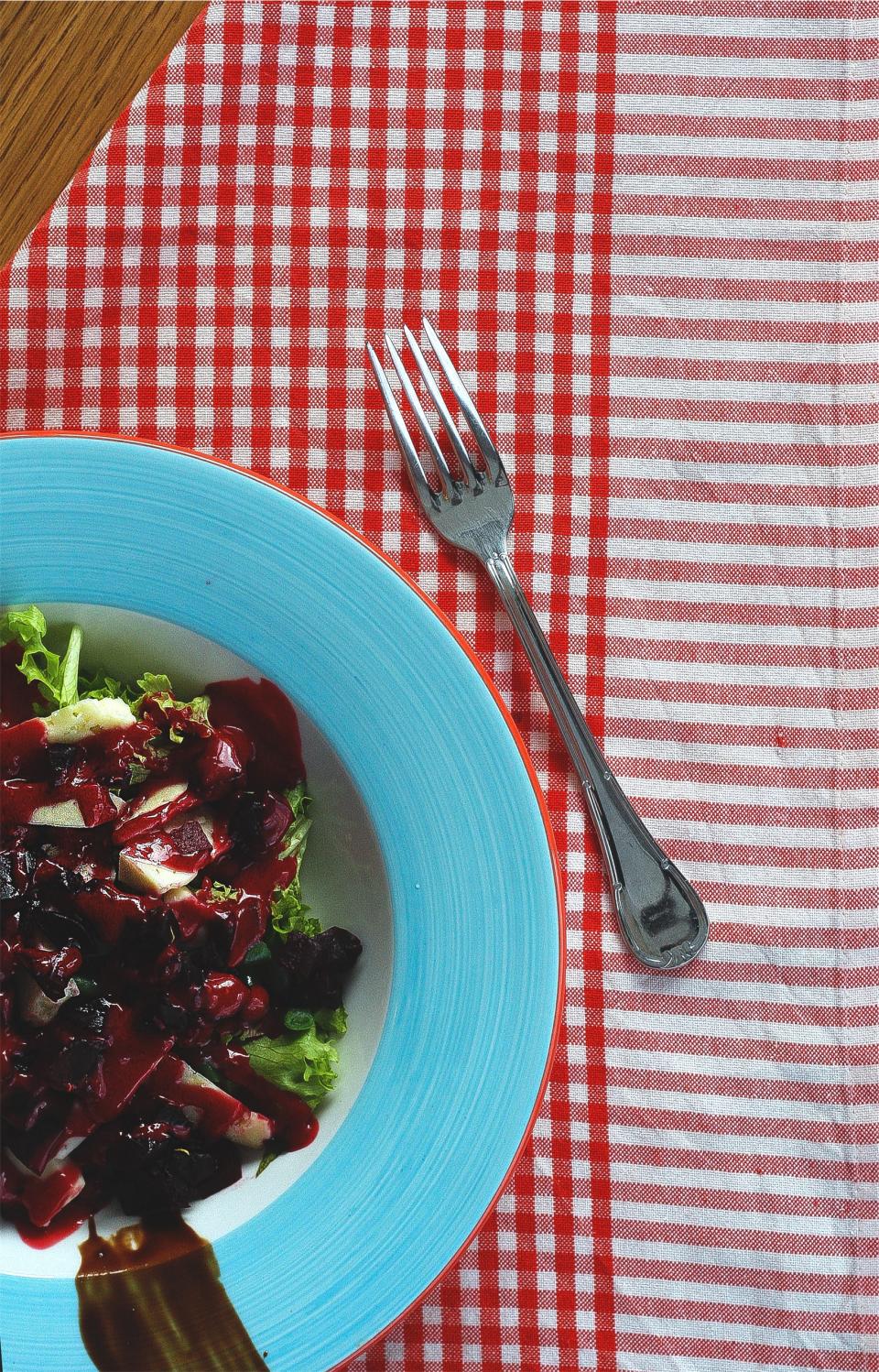 tablecloth salad lettuce Healthy fork food bowl 