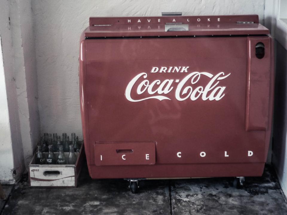 vintage oldschool ice cooler cold coke cocacola bottles 