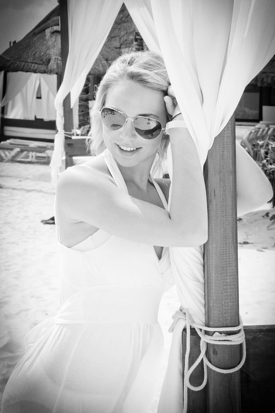 girl, model, smiling, smile, happy, pretty, beautiful, beach, cabana, sunglasses, long hair, blonde, people, sand