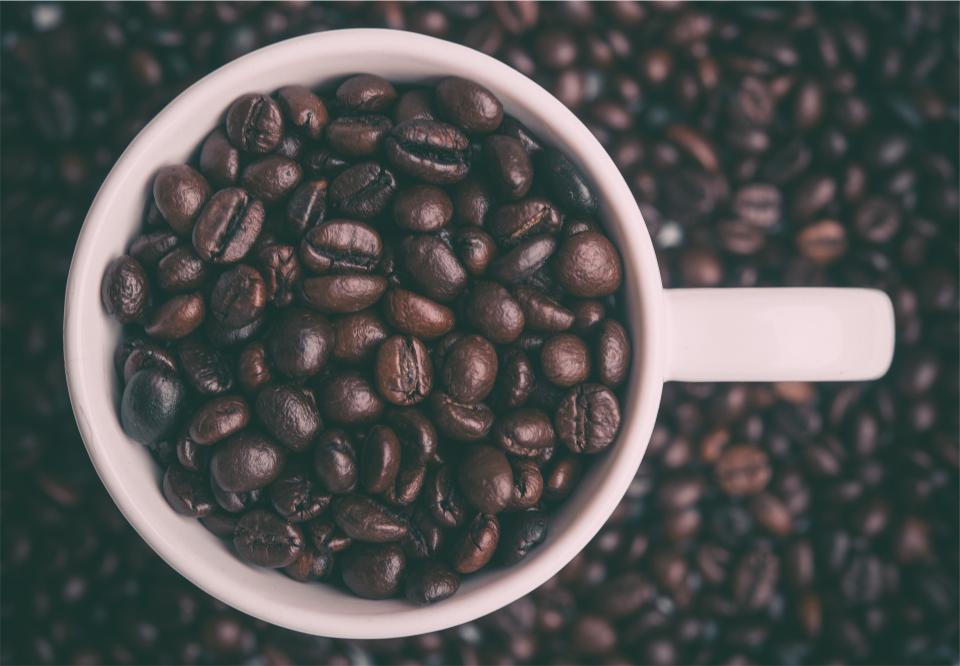 mug cup coffeebeans 