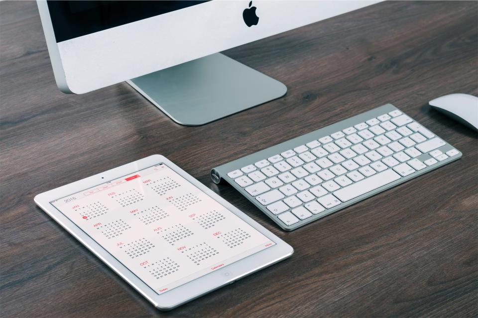 technology office mouse mac keyboard iPad desk computer calendar business apple 