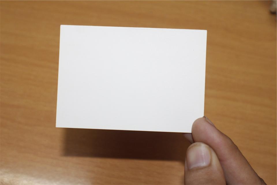 note hand fingers card 
