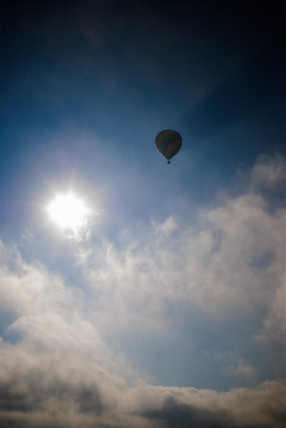 sunshine sky hotairballoon clouds blue 